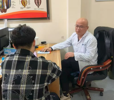 酒泉市|男科医师高朋磊：守护男性健康，专业男科诊疗